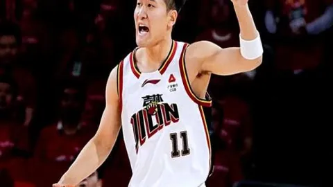 2025国际轮滑马拉松上海站暨半程赛事，黄浦激情开赛，爱心领跑启程！